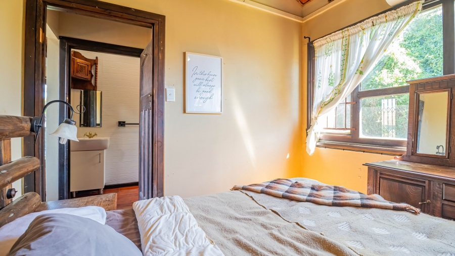 5 Bedroom Property for Sale in Lovemore Park Eastern Cape